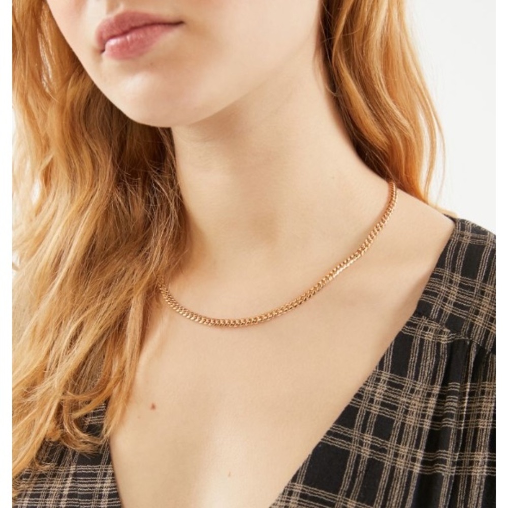 Urban Outfitters gold chain necklace